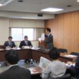 外国人人材　外国人採用　東京　翻訳　自民党